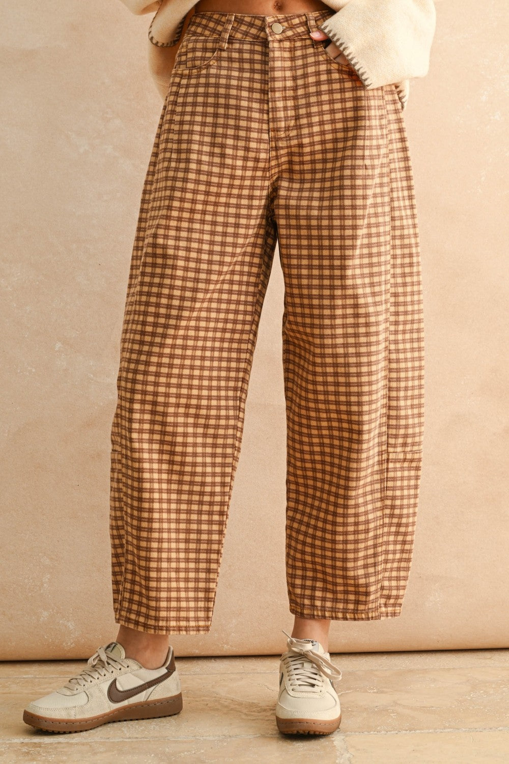 Mini Checkered Barrel Pants | Camel