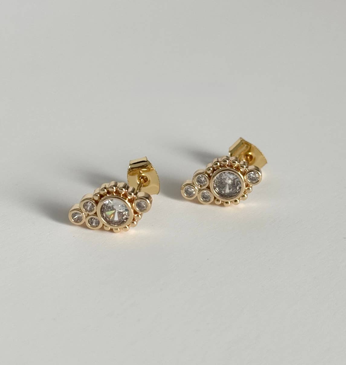 Ava Stud Earrings 