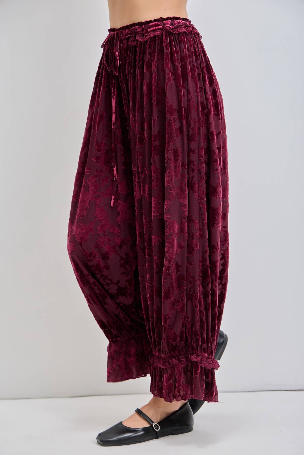 Burnout Velvet Lace Trim Pants | Burgundy