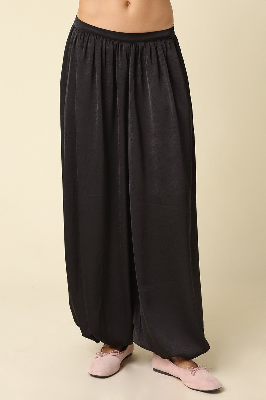 Ariana Balloon Pants | Black