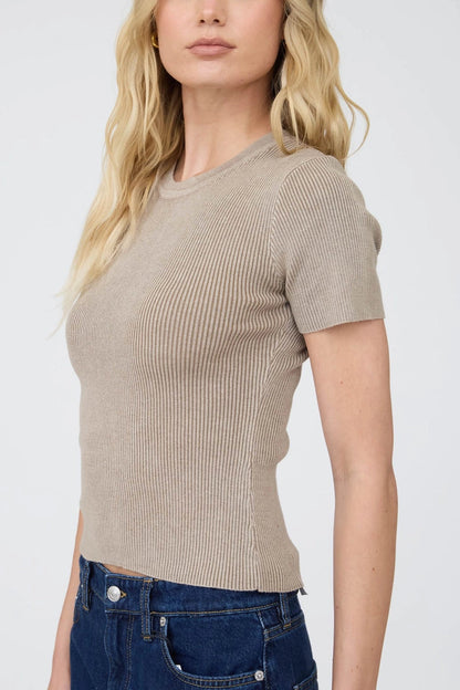 Ainsley Ribbed Knit Tee | Mocha