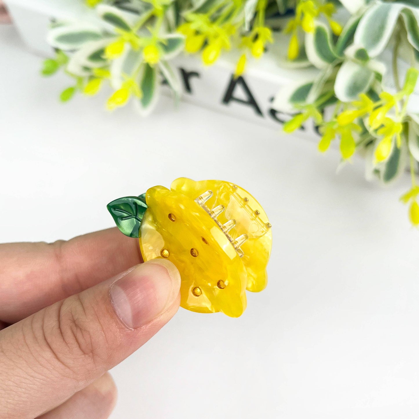 Lil Zesty Lemon Hair Claw