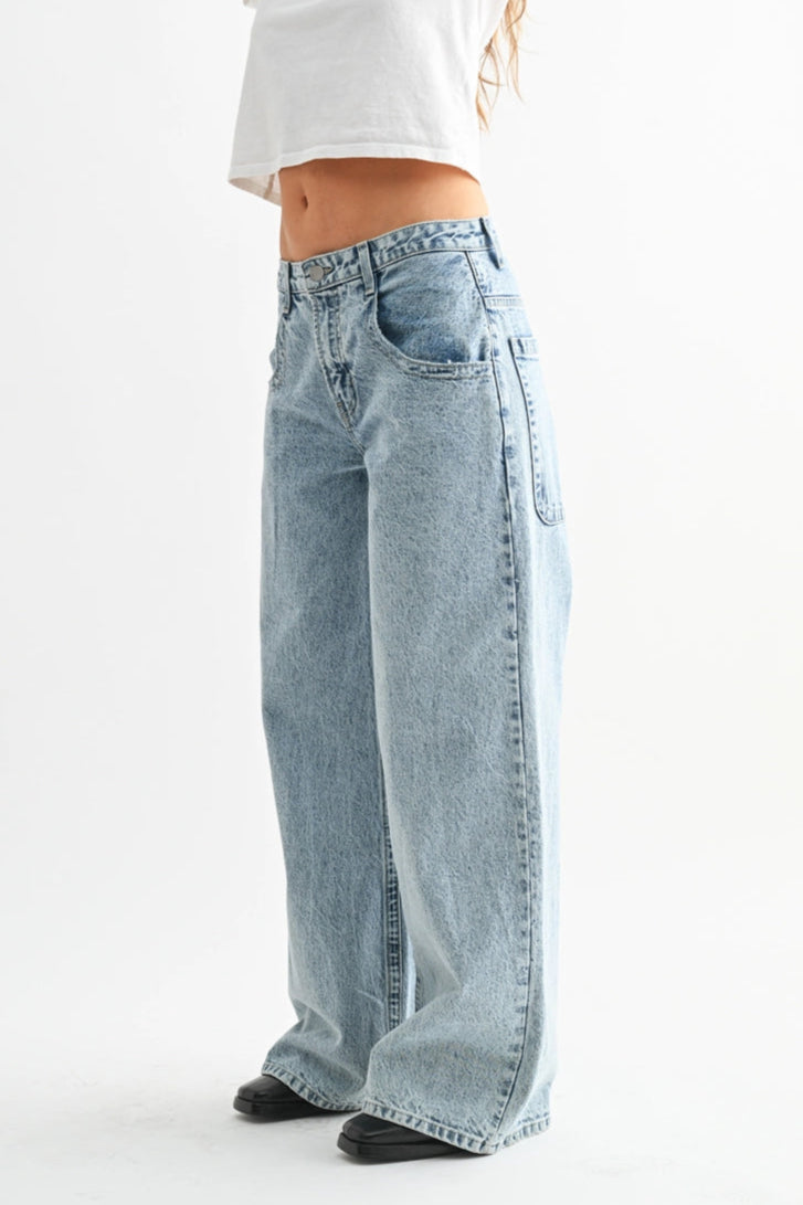 Relaxed Straight Super Wide Leg Denim
