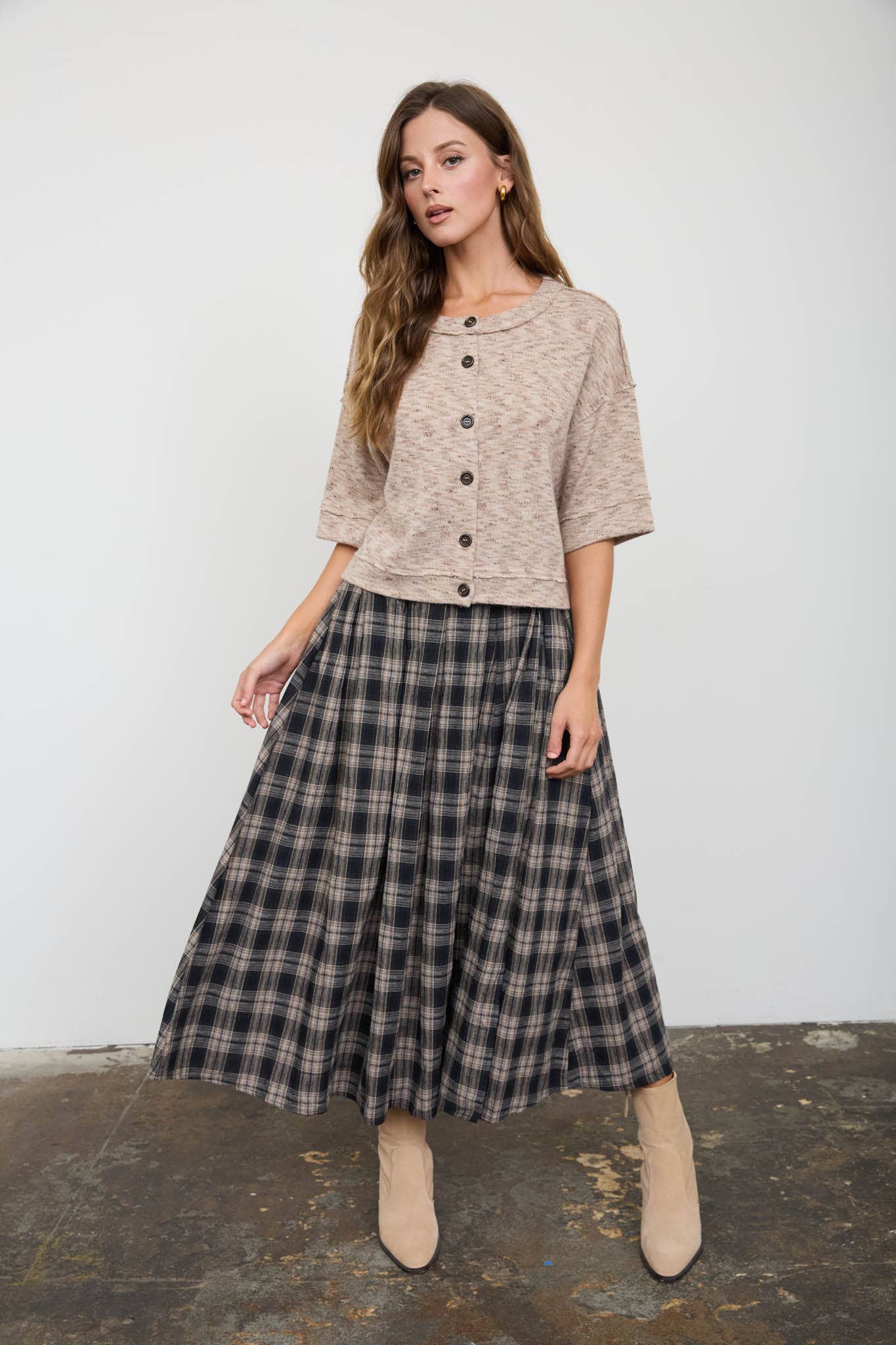 Pleated Plaid Midi Skirt | Black