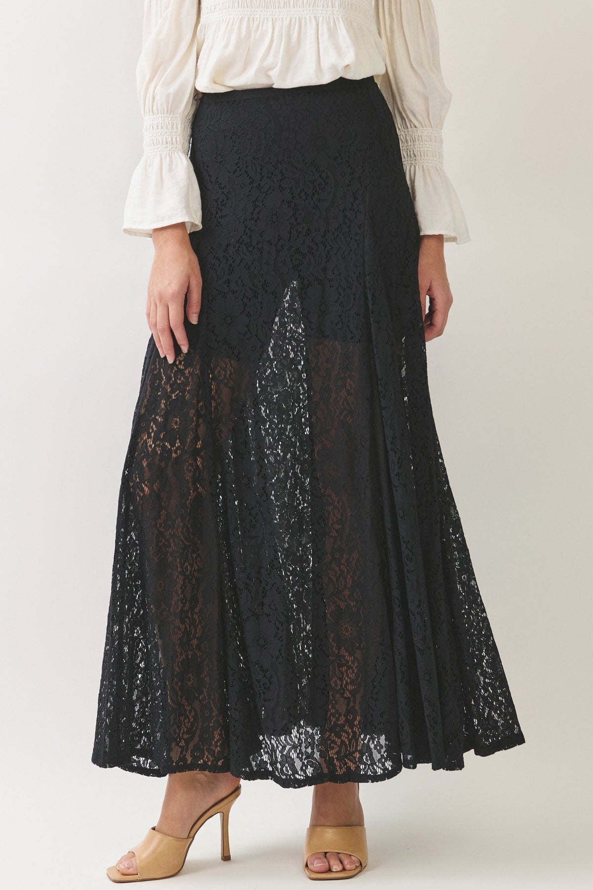 High Waisted Lace Skirt | Black