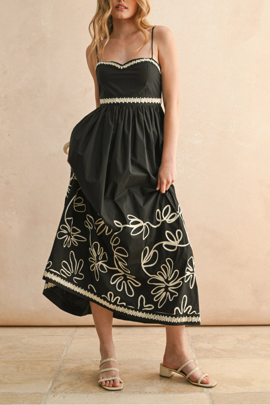 FINAL SALE | Black + White Floral Midi Dress