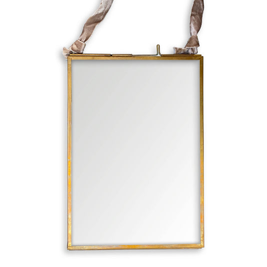 Brass Frame with Ribbon | 5 x 7