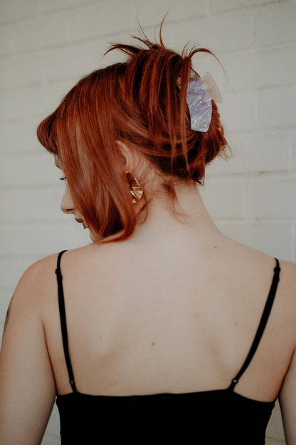 Shimmer Claw | Cream + Silver