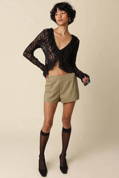 Melanie Lace Ruffle Top | Black