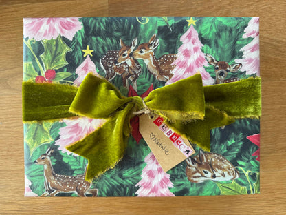 Fawn Holiday Wrapping Paper | Roll of 3 Sheets