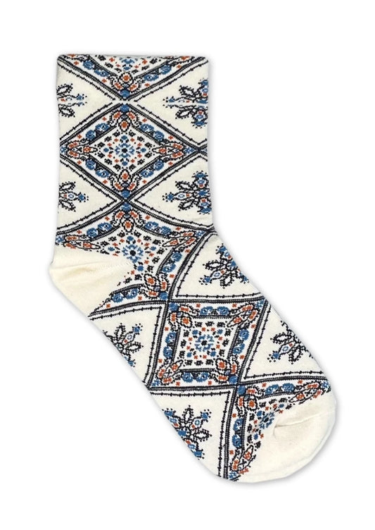 Paisley Pattern Socks | White