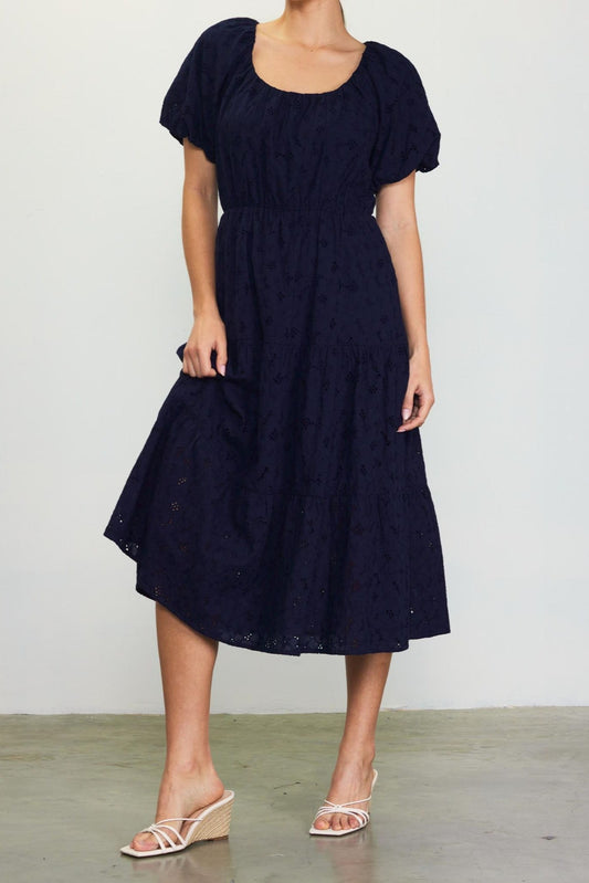 All Eyelets on Me | Navy