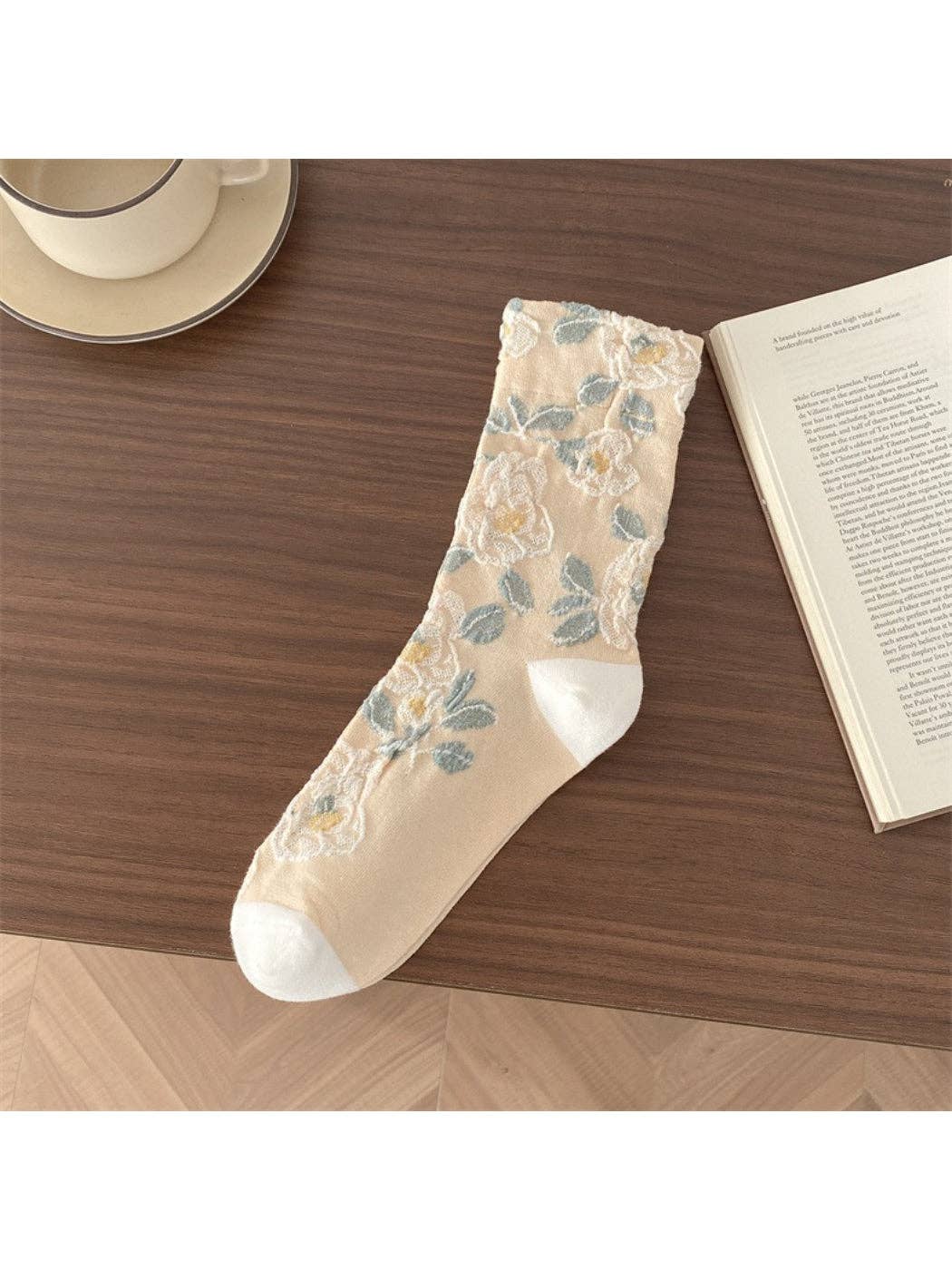 Rose Embroidered Crew Socks | Yellow