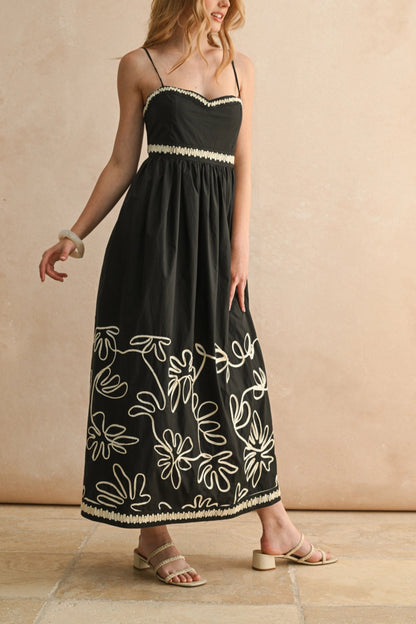 FINAL SALE | Black + White Floral Midi Dress