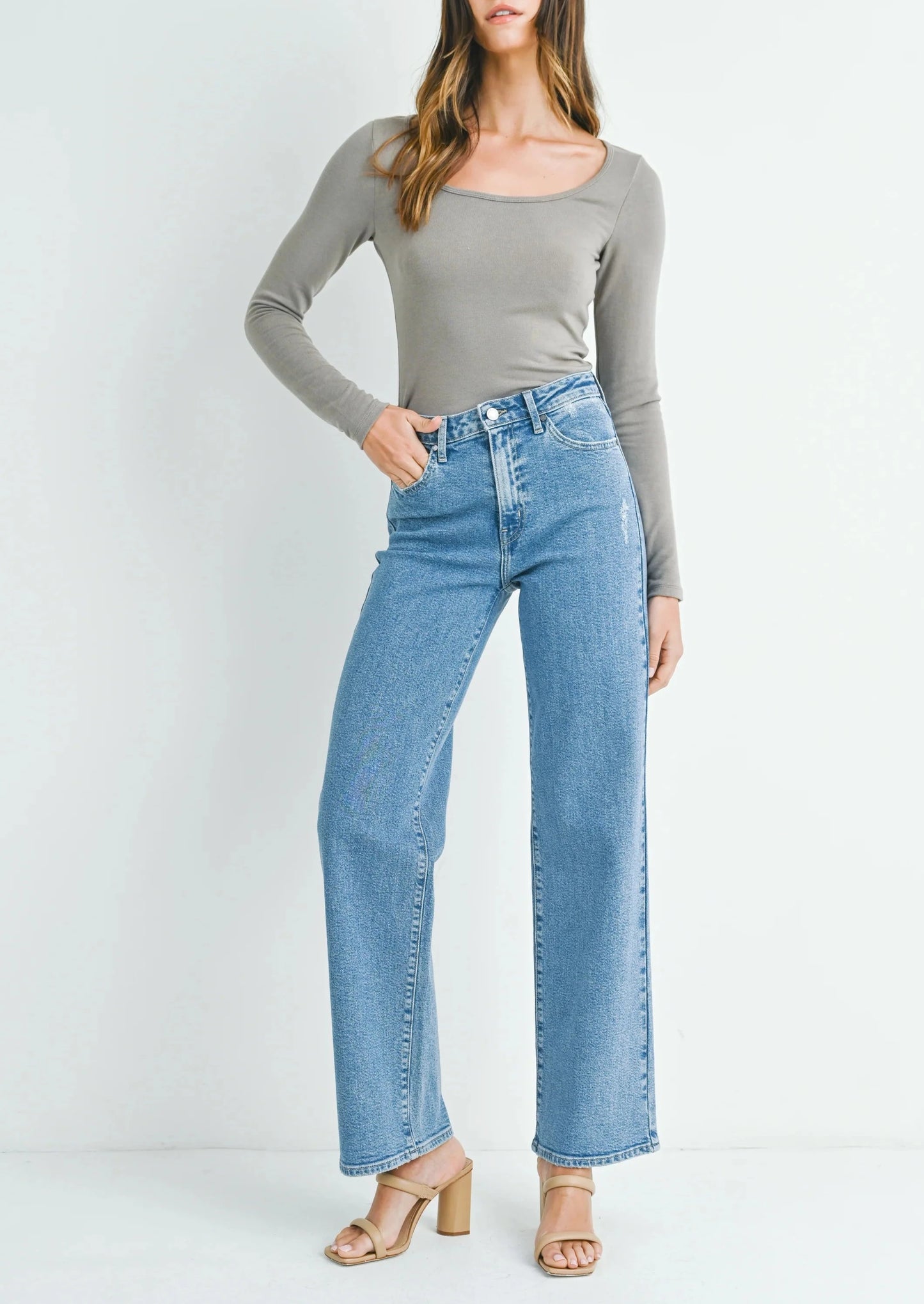 Perfect Wide Leg Jeans | Light Denim