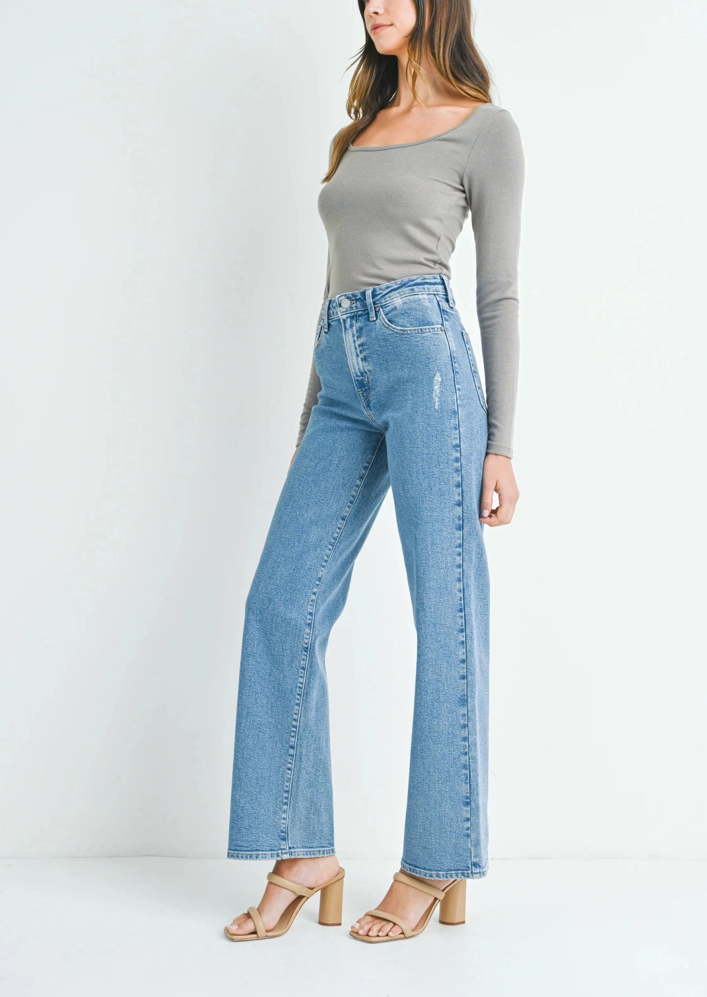 Perfect Wide Leg Jeans | Light Denim