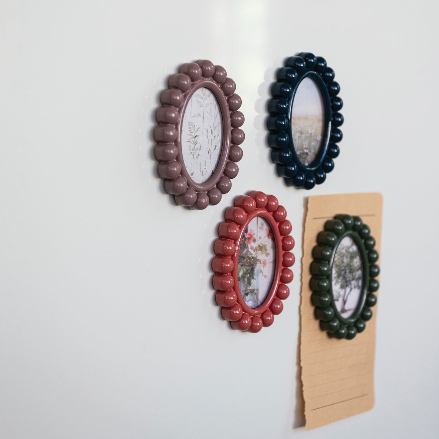 Oval Photo Frame Magnet