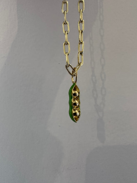 Pea Pod Charm