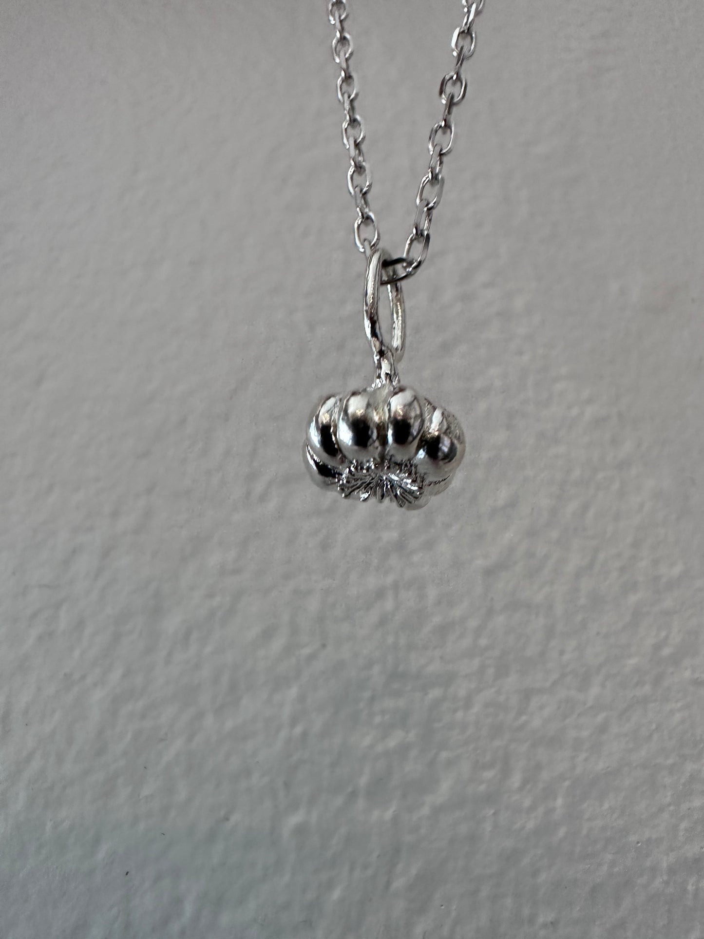 Garlic Charm | Sterling Silver