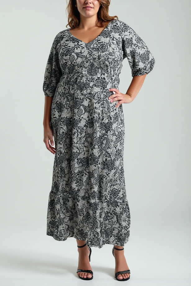 Quinn Textured Midi Dress | Black | Extended