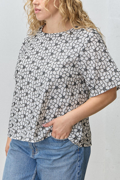 Embroidered Floral Blouse | Extended