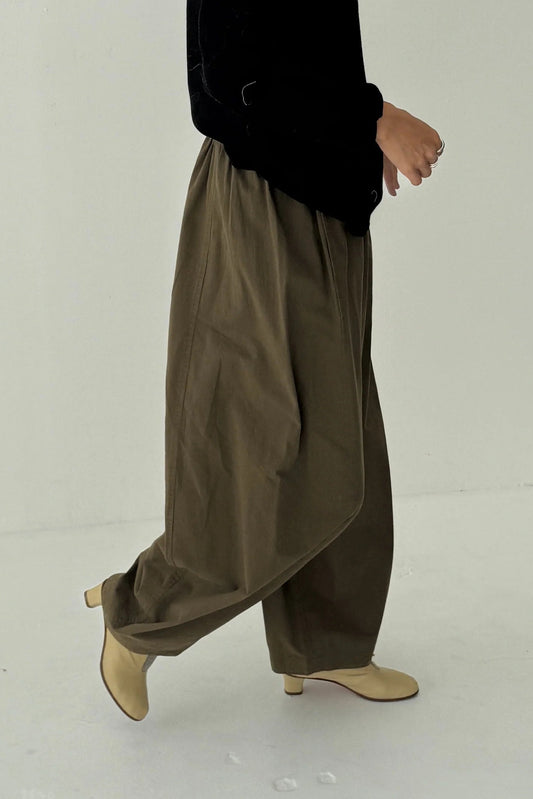 Pull On Parachute Pants | Olive