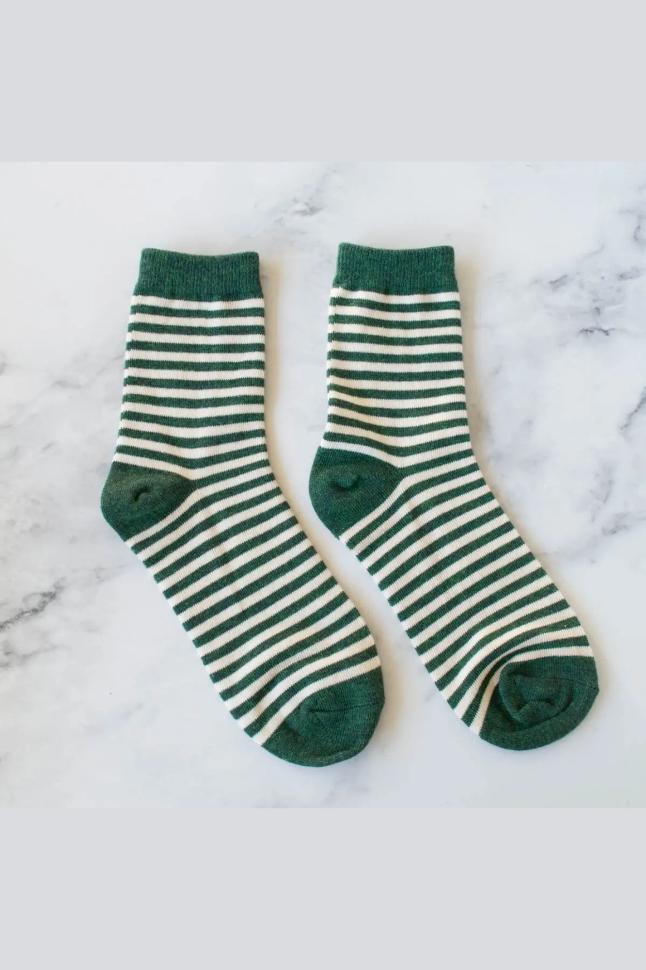 Thin Stripe Socks | Olive Green