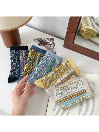 Textured Floral Ribbon Socks | Beige