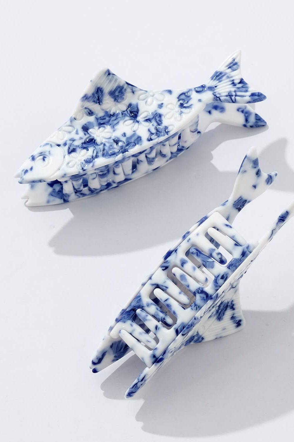 Coastal Blue Floral Fish Hair Claw