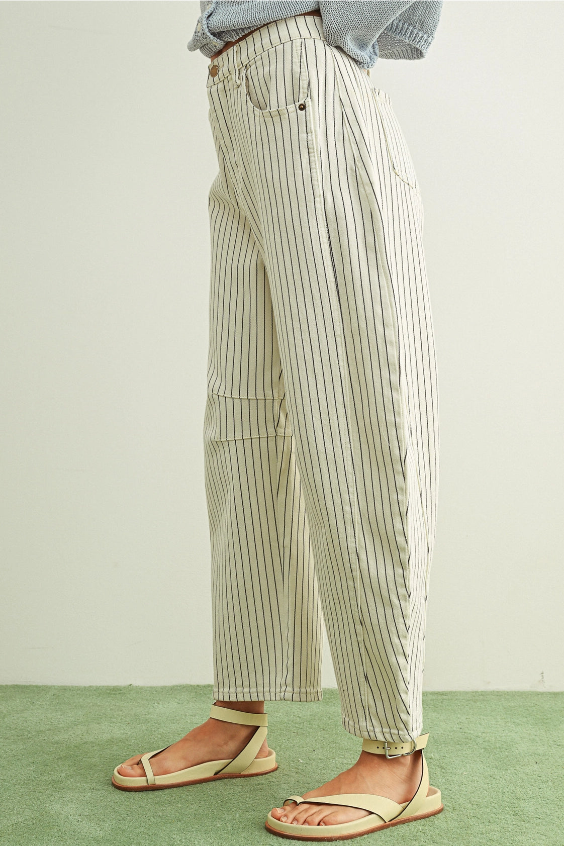 Pinstripe Barrel Denim | Black Pinstripe