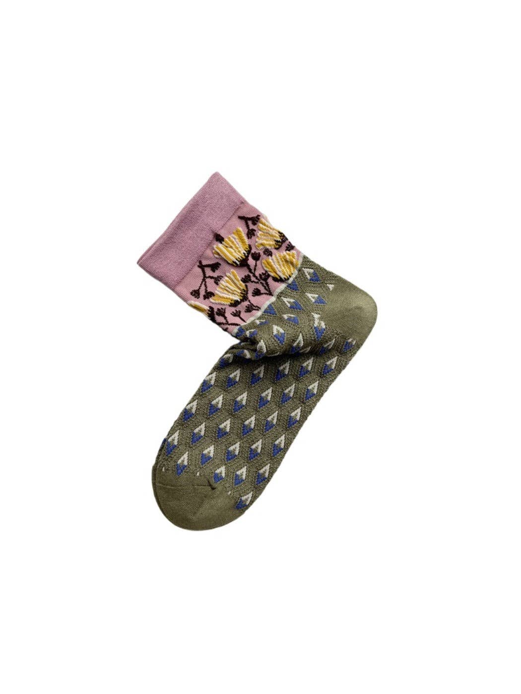 Cottage Diamond Pattern Socks | Pink