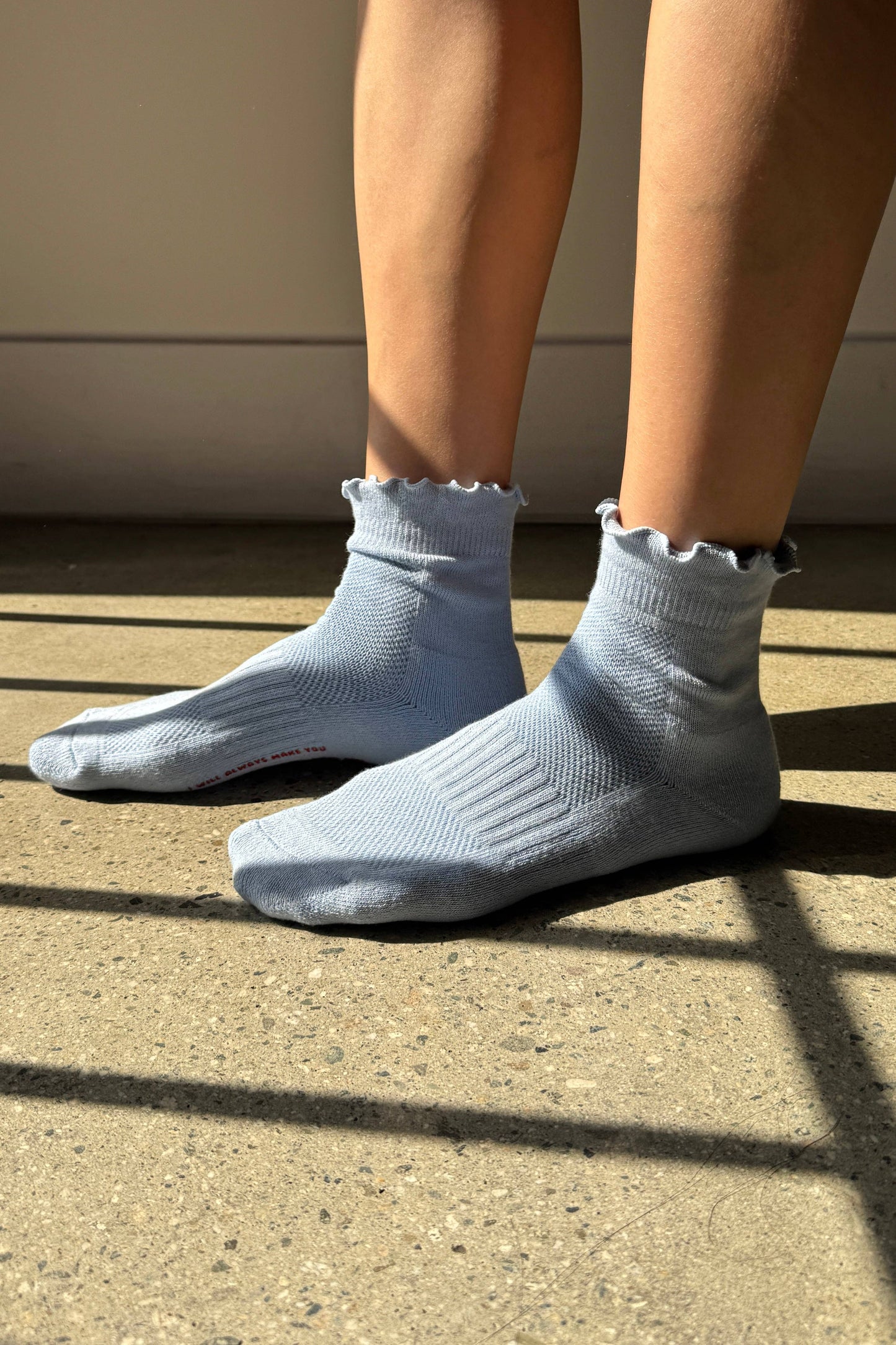 Ruffled Hugger Crew Socks | Vintage Pink