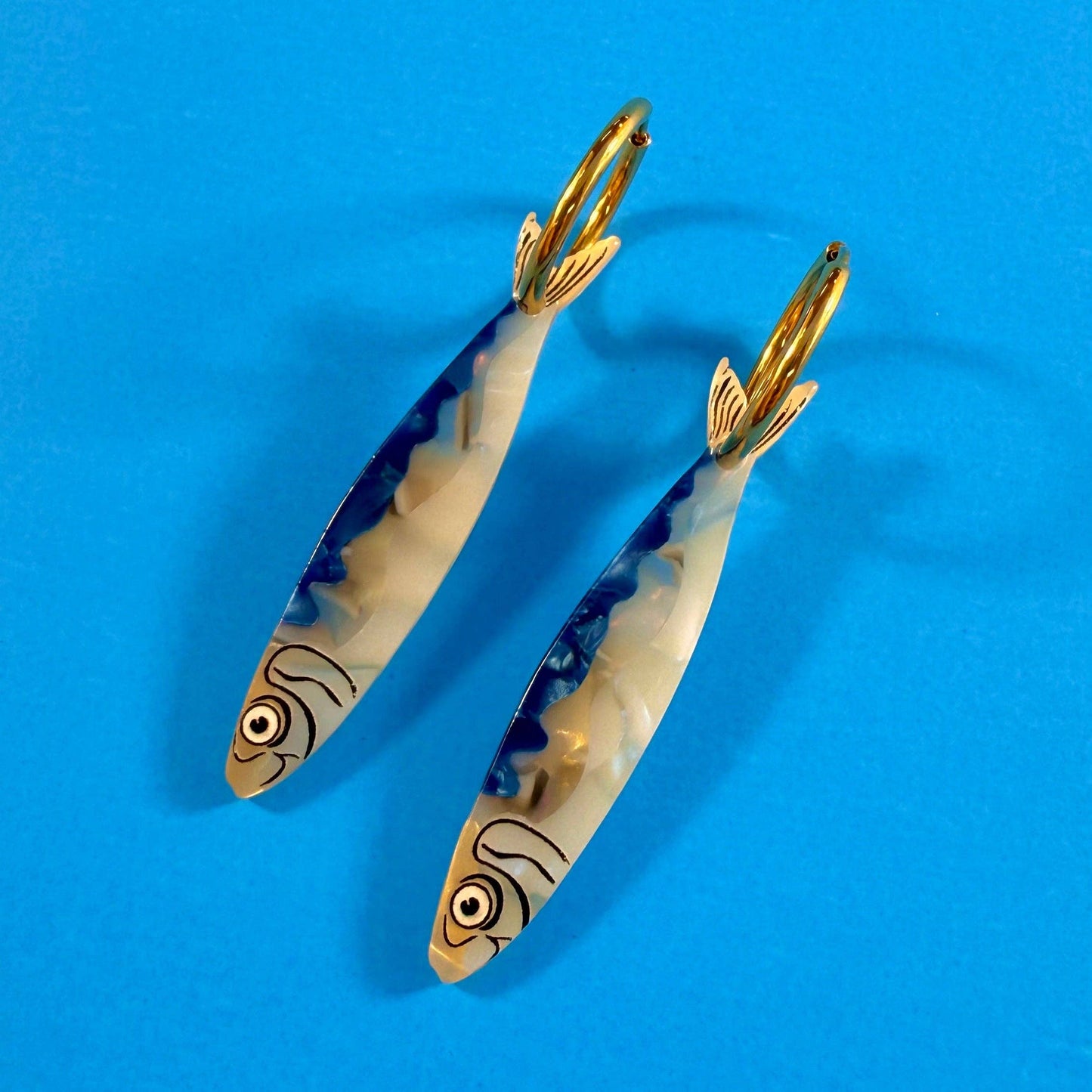 Sardine Hoop Earrings