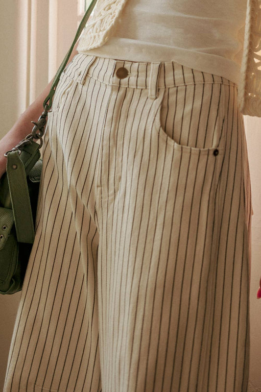 Pinstripe Barrel Denim | Black Pinstripe