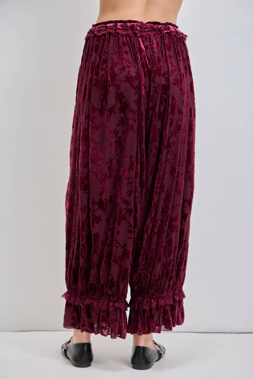 Burnout Velvet Lace Trim Pants | Burgundy