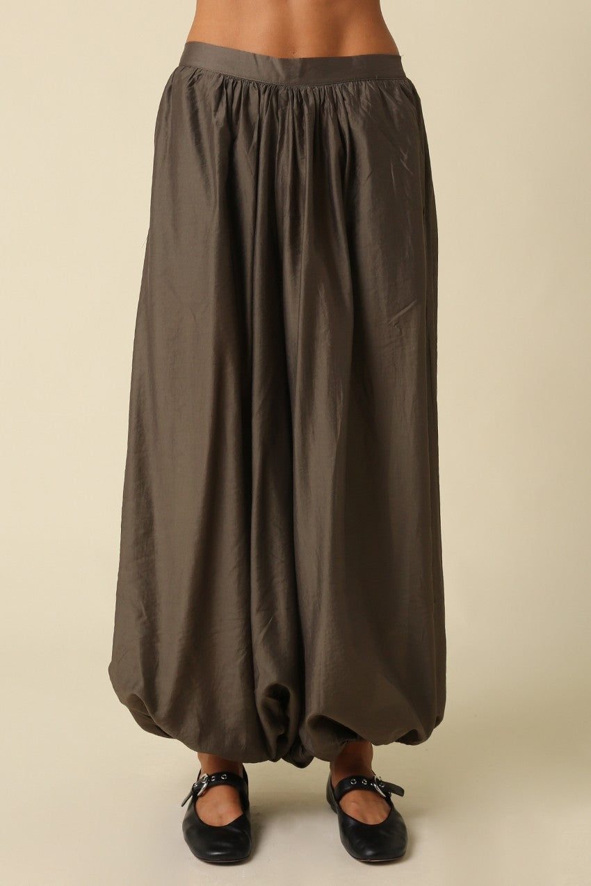 Ariana Balloon Pants | Ash Brown
