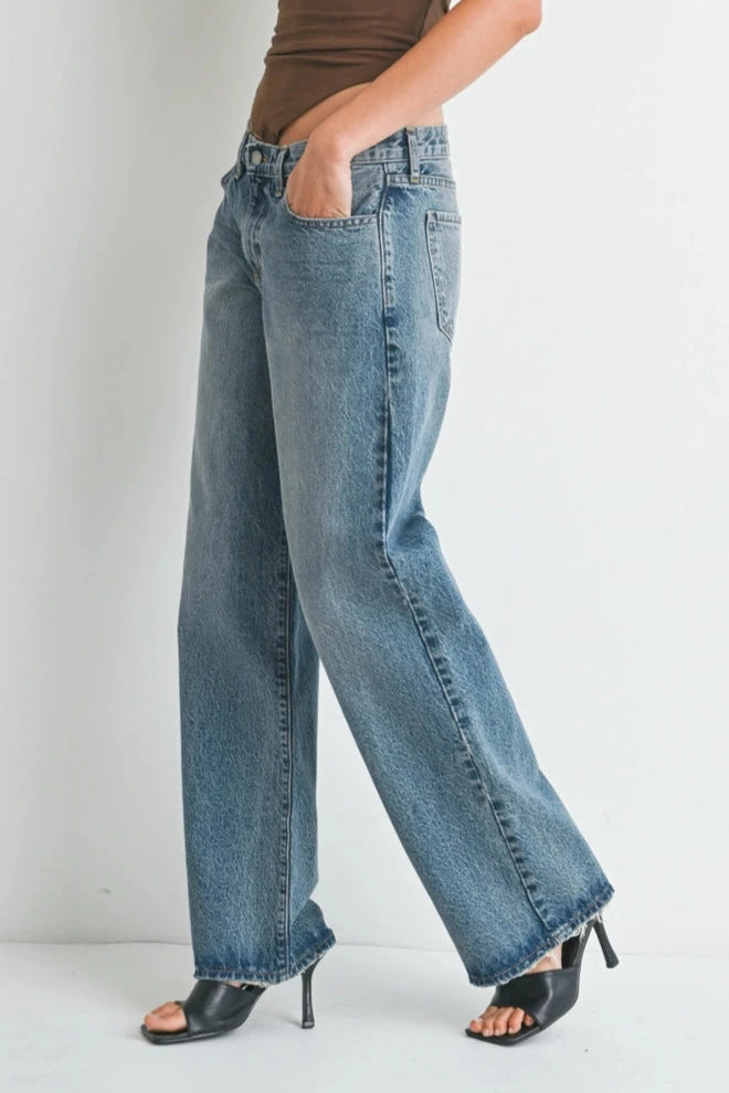 Low Rise Slouchy Denim | Medium Wash