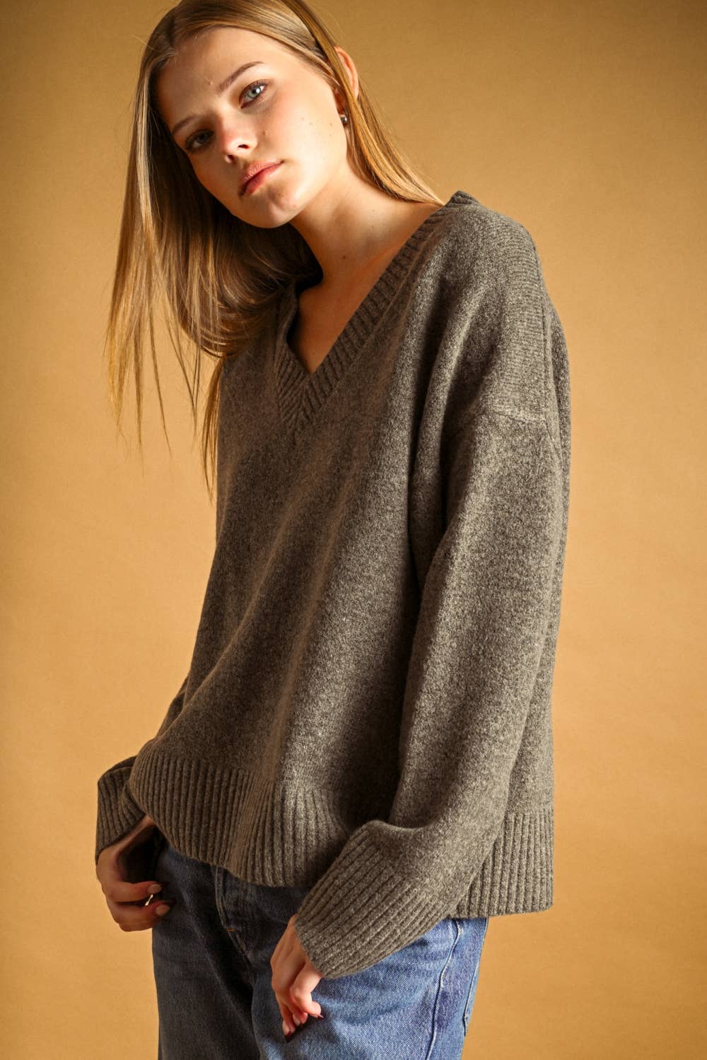 Wide Hem V-Neck Sweater | Mocha