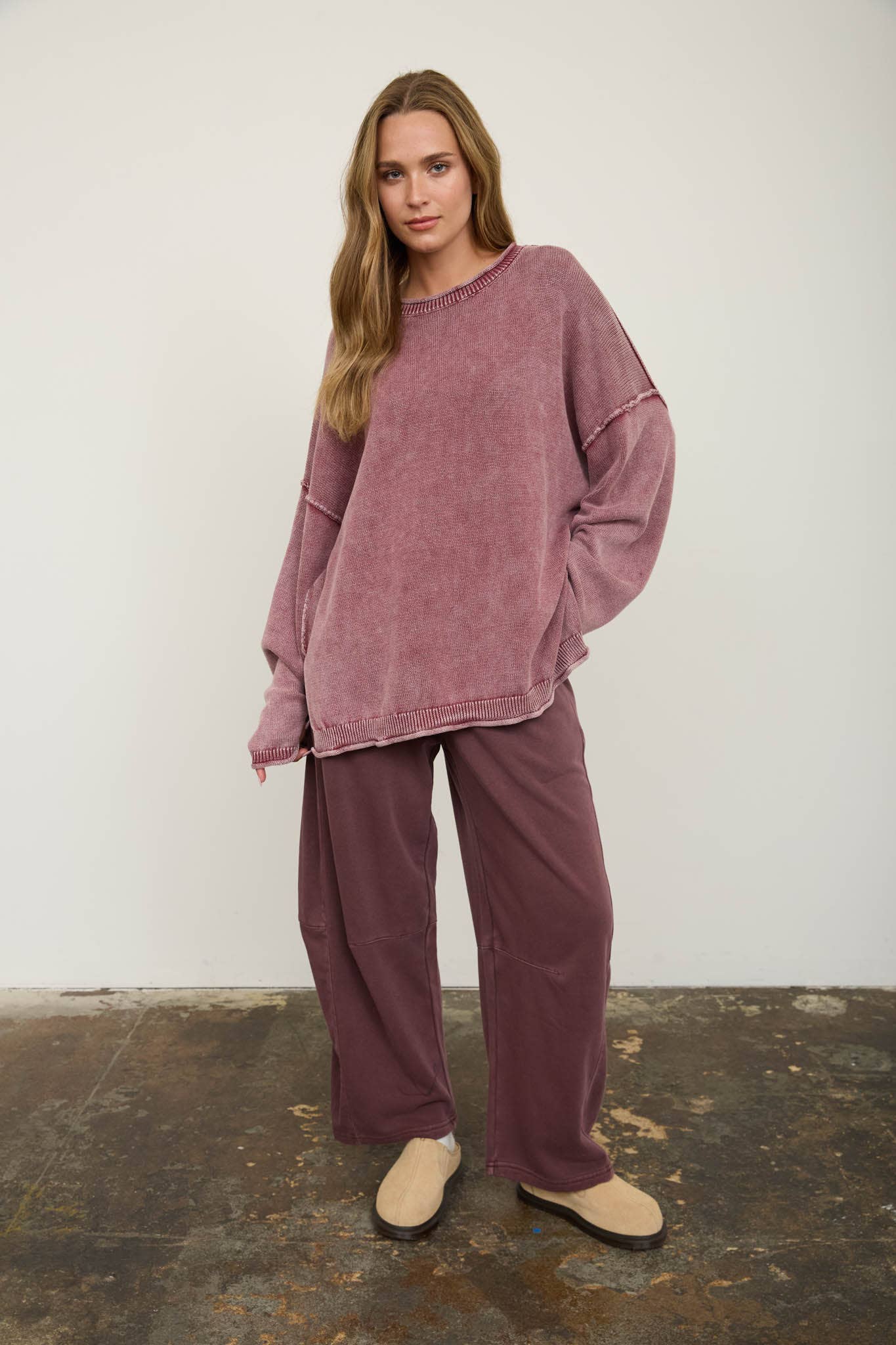 Go Anywhere Barrel Sweatpant | Maroon