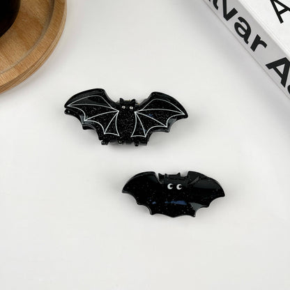 A Little Batty Hair Claw