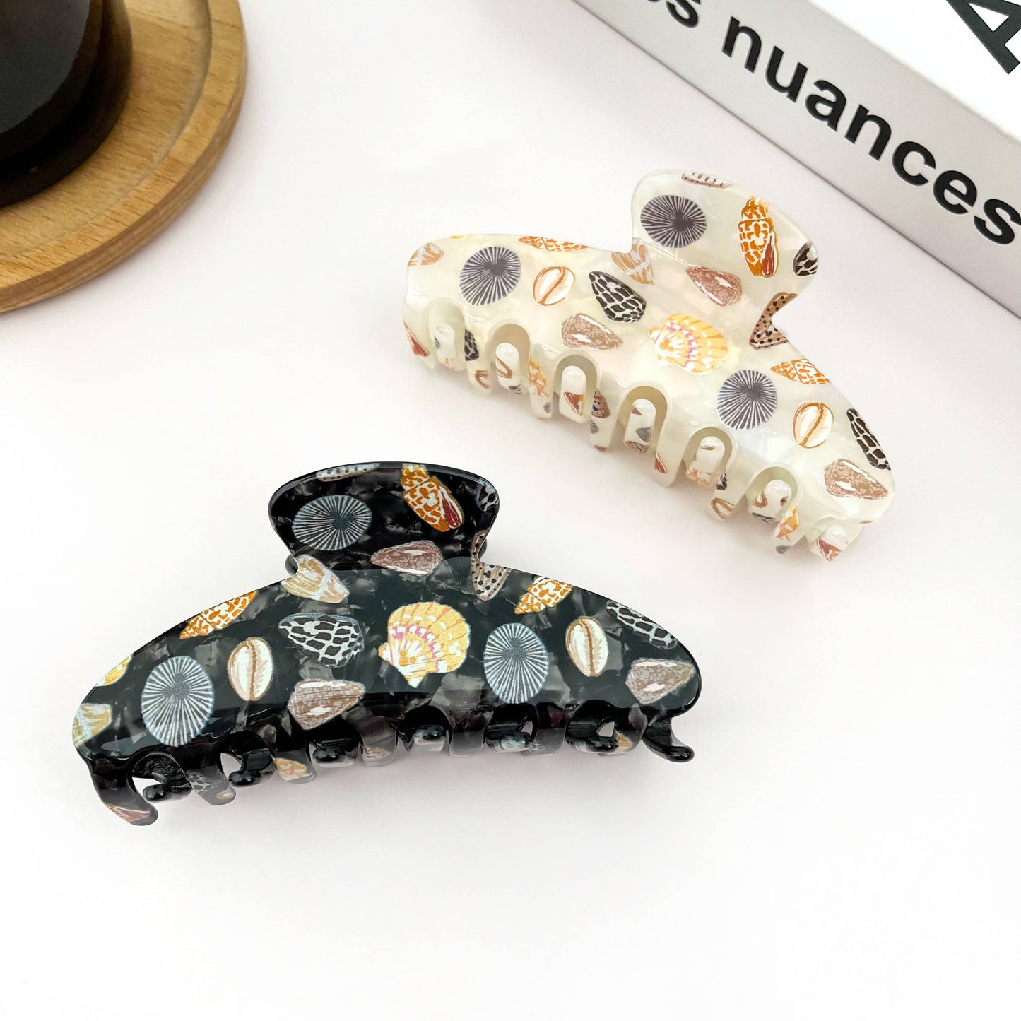 Collage Seashell Hair Claw | Black Marble