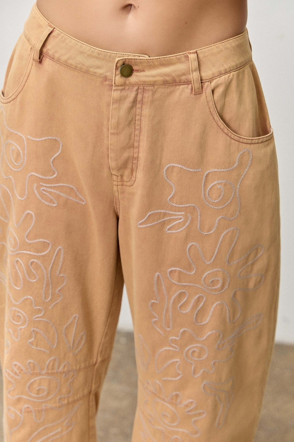 Embroidered Twill Barrel Pants | Camel