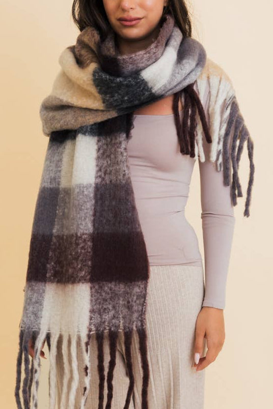Cozy Oversized Fringe Scarf | Black