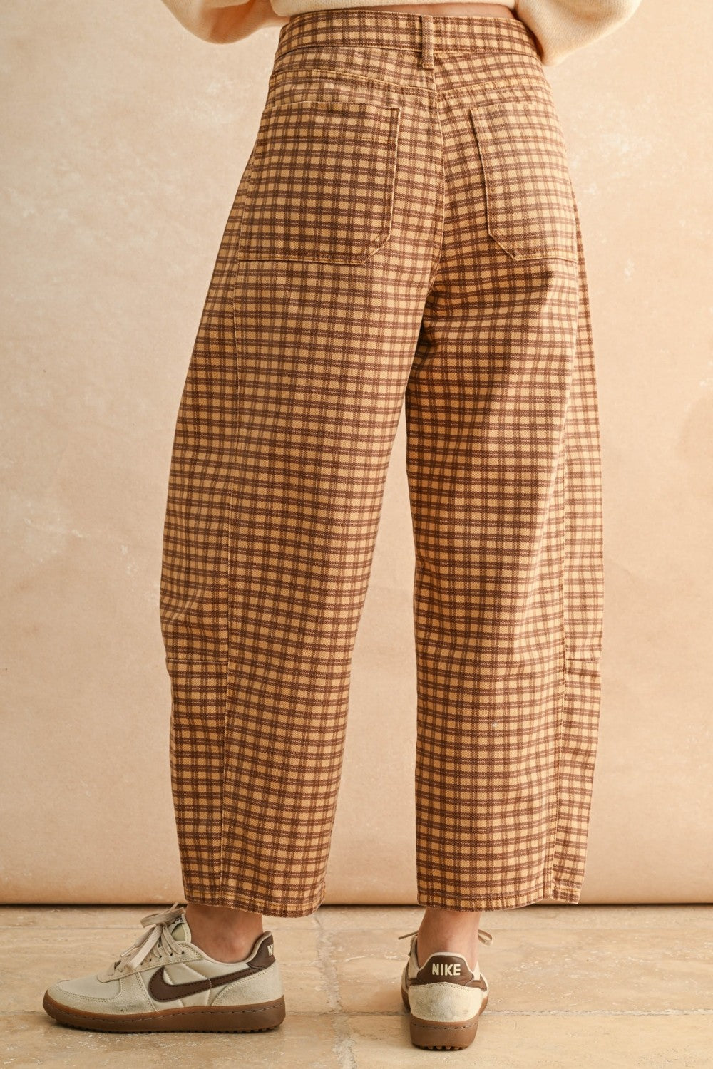 Mini Checkered Barrel Pants | Camel