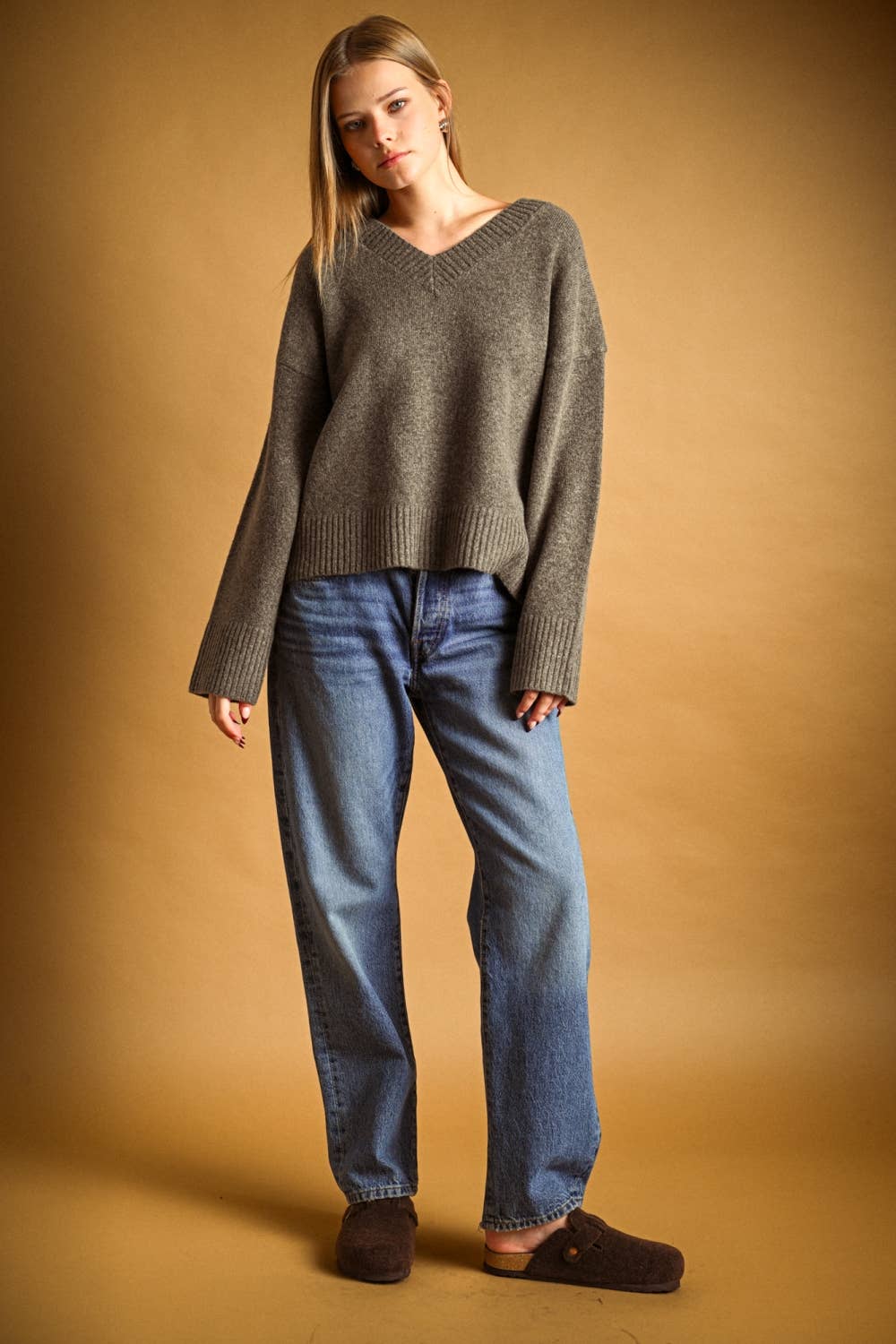 Wide Hem V-Neck Sweater | Mocha