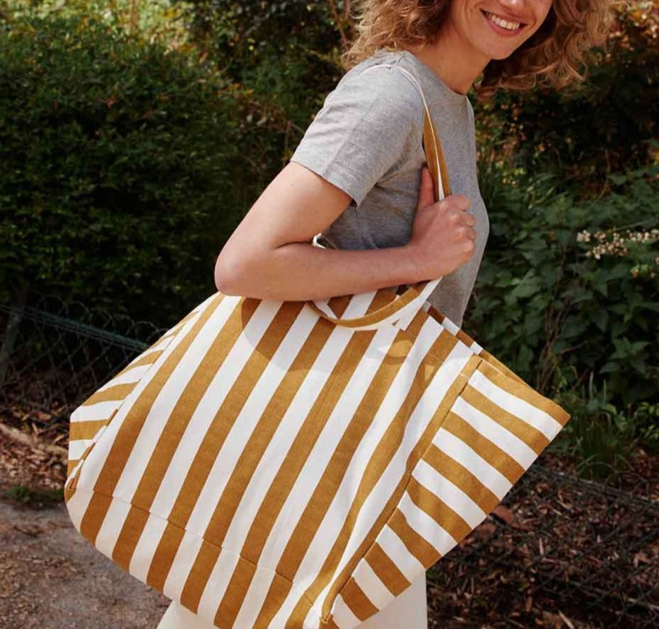 Elisa Tote | Caramel + Ecru