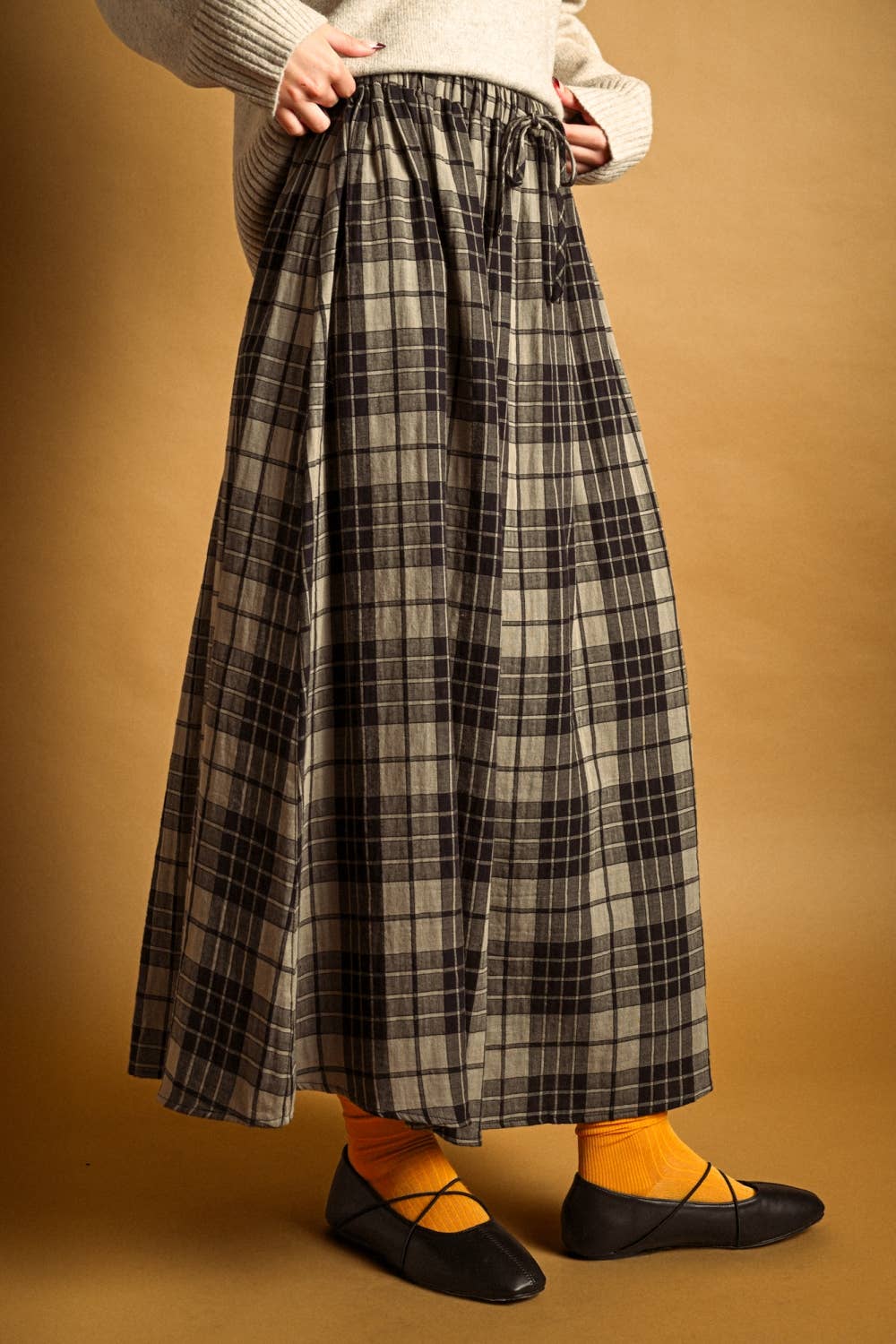 Tartan Plaid Skirt | Black + Stone