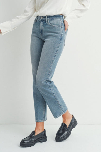 Clean Break Straight Denim | Medium Wash