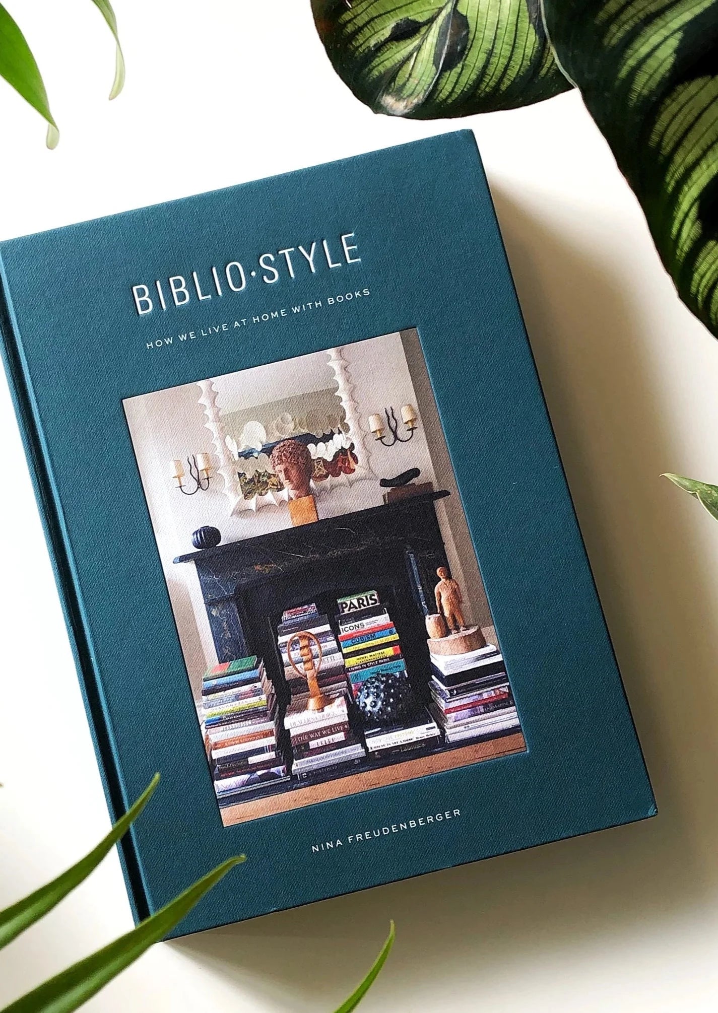 Biblio Style: How We Live at Home with Books