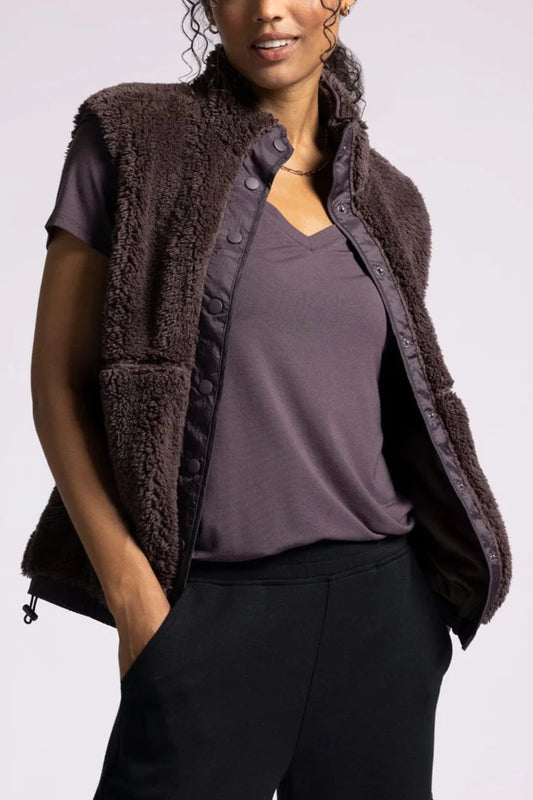 The Skylar Vest | Raisin